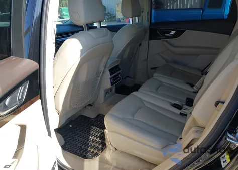 2018 Audi Q7 3.0T Premium z USA, uszkodzony, nr VIN WA1VAAF7XJD008687